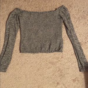 Off the shoulder long sleeve grey top